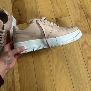 Nike Women’s Platform Sneaker - Blush/White